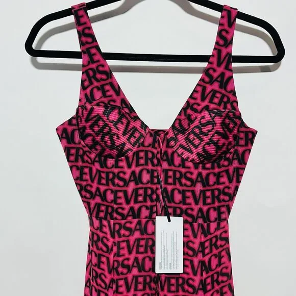 NWT Versace Runway Plisse Silk Dress IT 44 US 8 All Over Logo Red Black $5,425